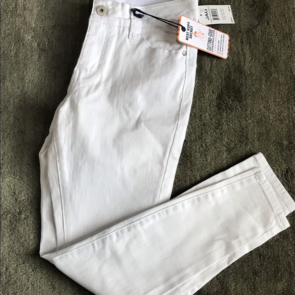 Jag White Jeans